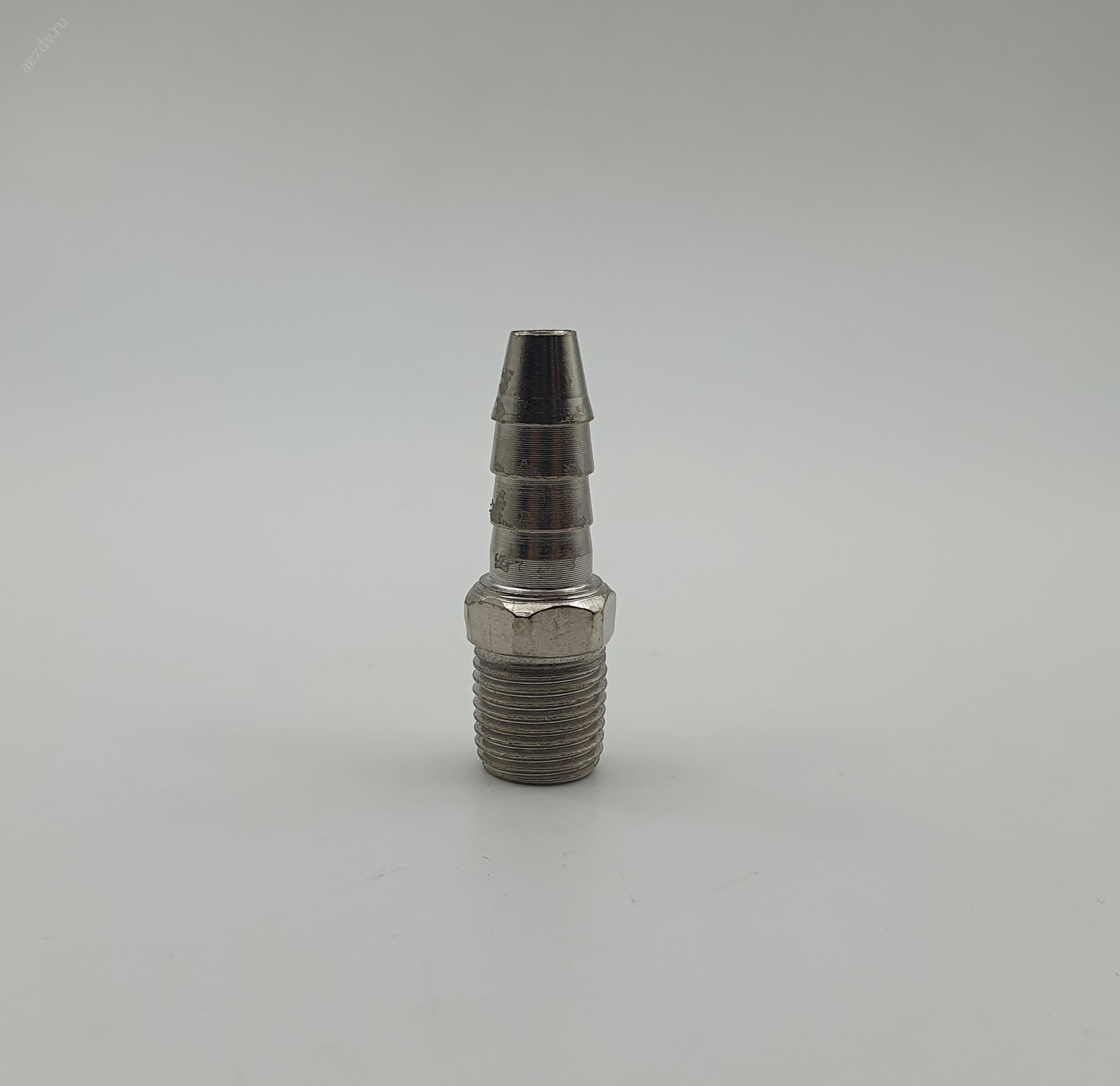Штуцер Pegas pneumatic елочка с наружной резьбой 10mm резьба 1/4"