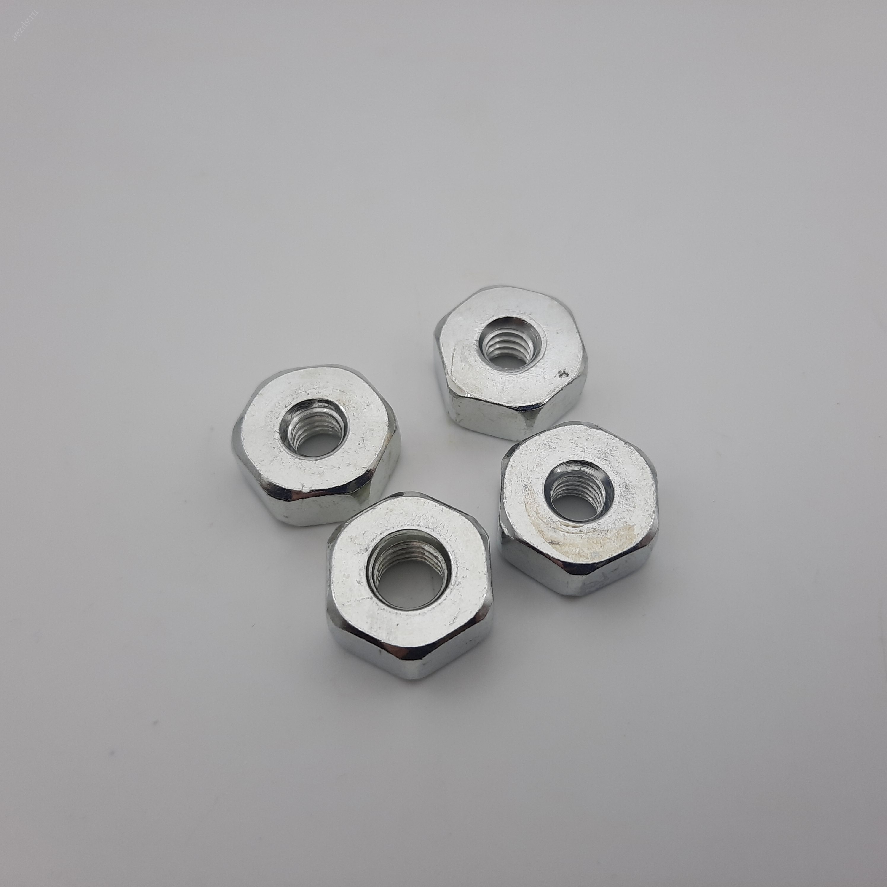 Адаптеры (набор) для катушки (гайка М6*1R, М6*1,25L, М6*1,25R, М8*1,25L)