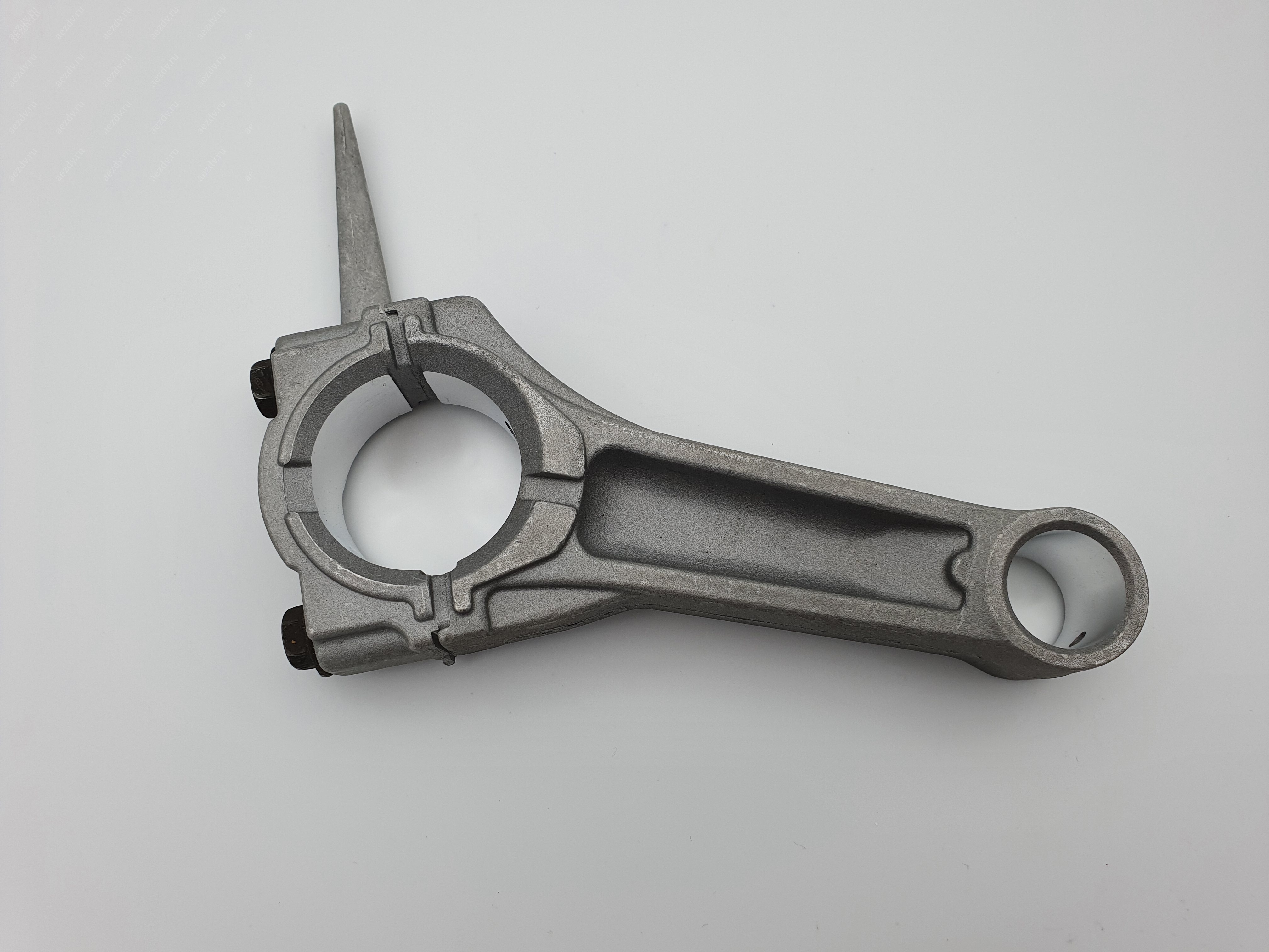 Шатун для 4-х тактного бензинового двигателя 182F-190F 
