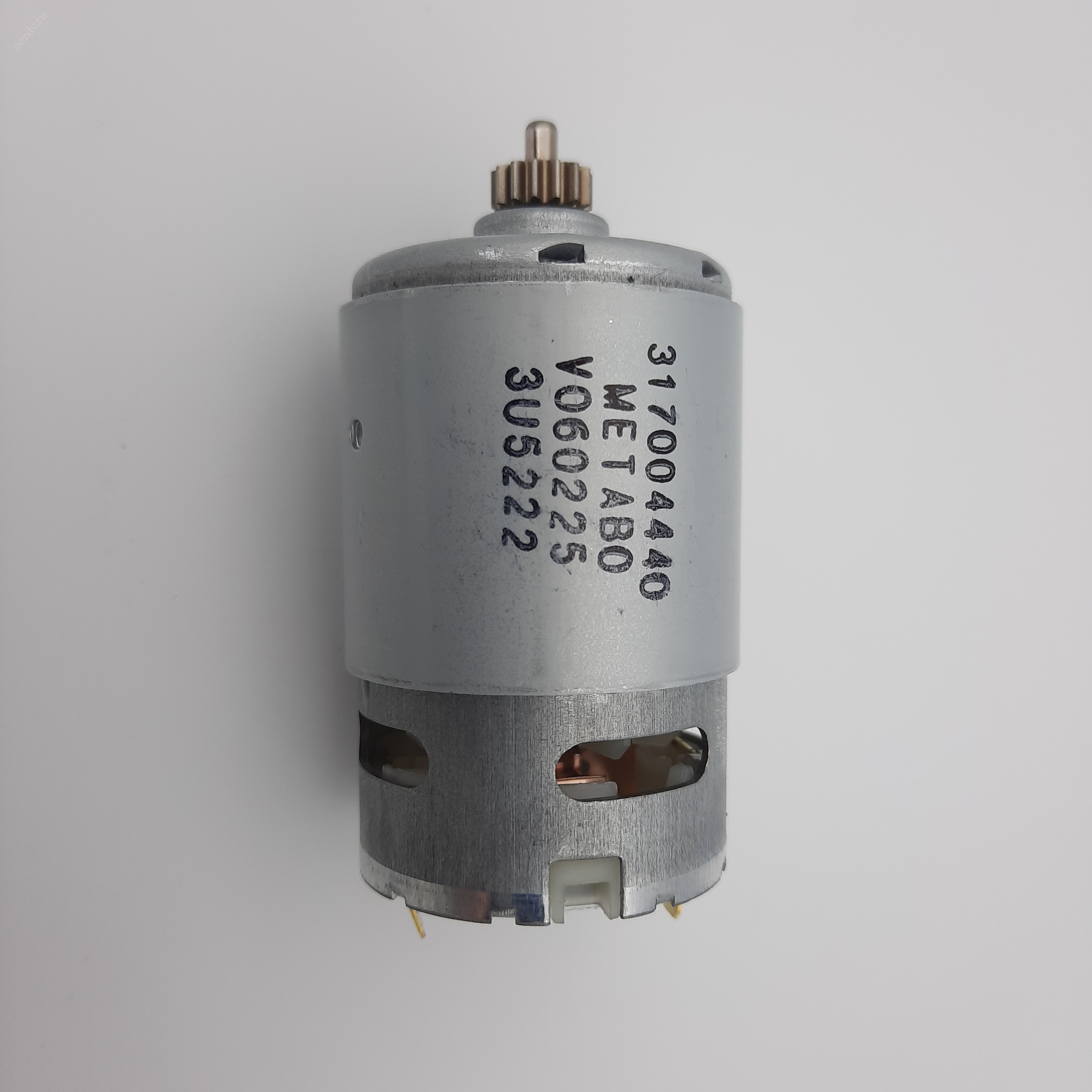 Двигатель для шуруповерта 14.4V METABO (BS 14,4 02206000) 317004440,dвала 3мм, шестерня 14з,d9.5мм