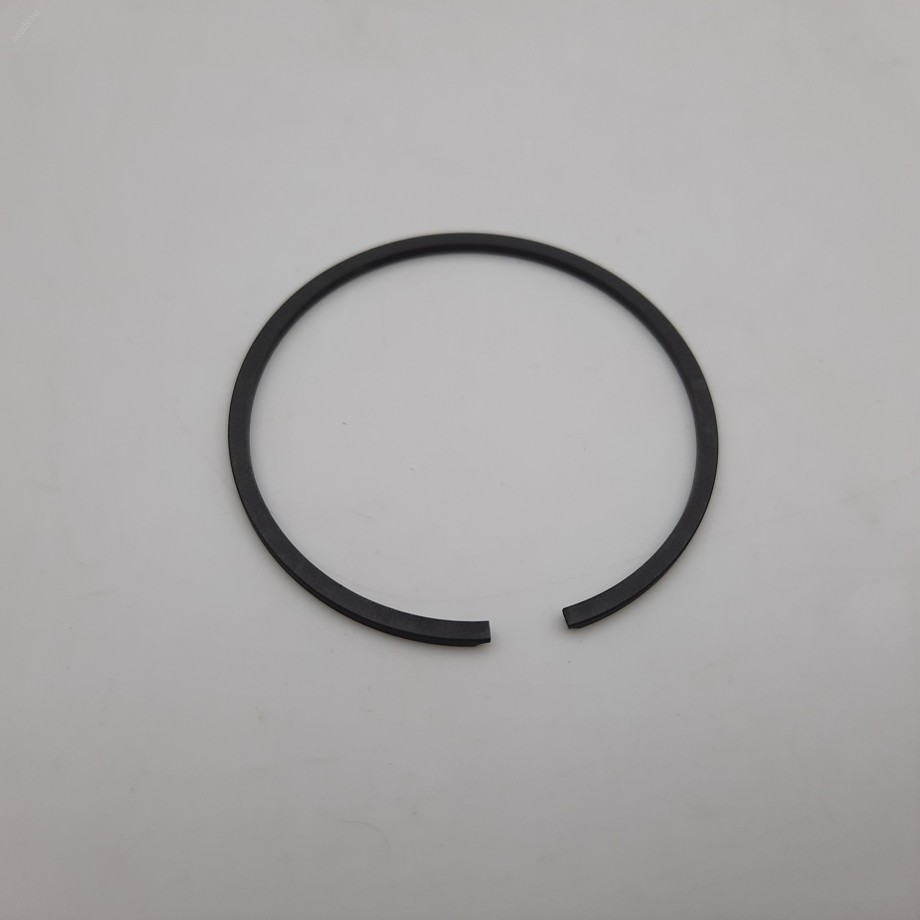 Кольцо поршневое (компрессионное) для бензопилы ХУСКВАРНА 350, d-44мм (аналог за 1шт)
